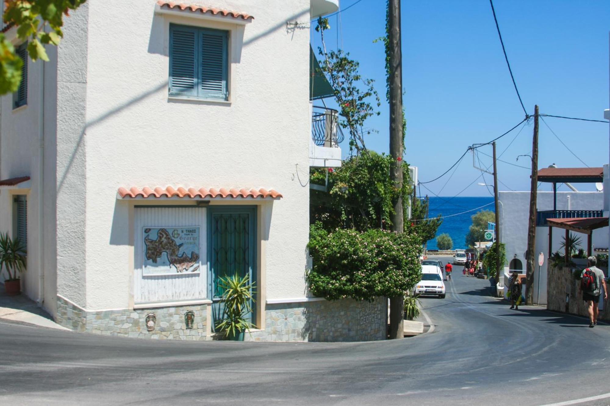 George Apartments Livadia  Bagian luar foto